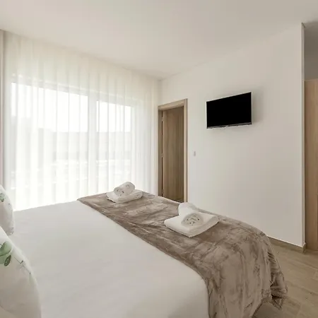 Terra - B&p Infinity House Apartament São Martinho do Porto